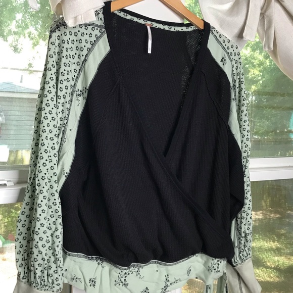 Free People Auxton Black Thermal Tie Waist Wrap V Neck Panel Sleeve Blouse - Picture 7 of 13